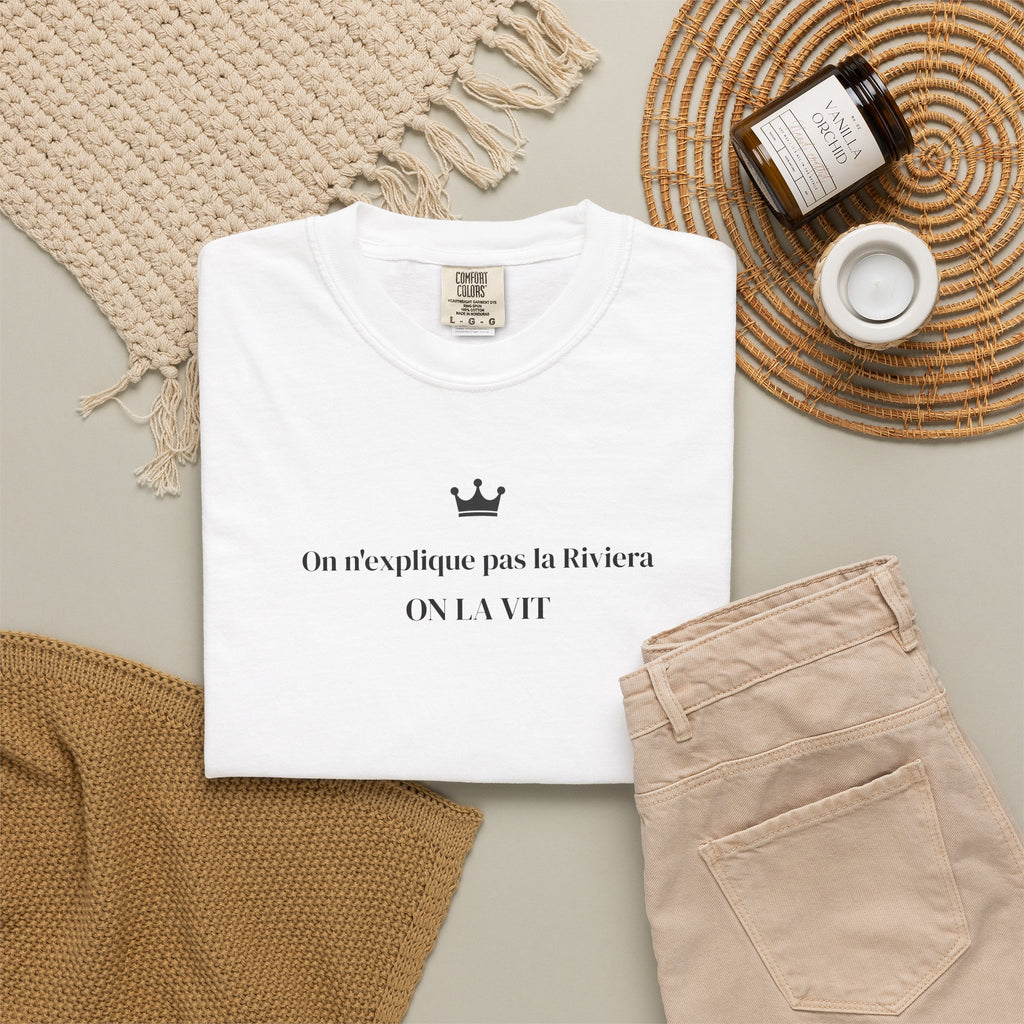 T-shirt Riviera Minimaliste – “On n’explique pas la Riviera, on la vit” | Cannes Edition | Out of Play