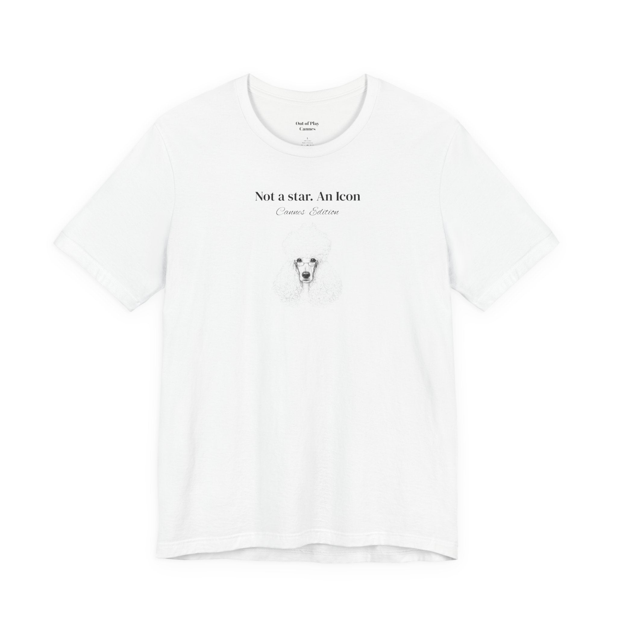 T-shirt minimaliste inspiré de l’esprit de la Côte d’Azur pendant le Festival de Cannes. Out of Play Cannes