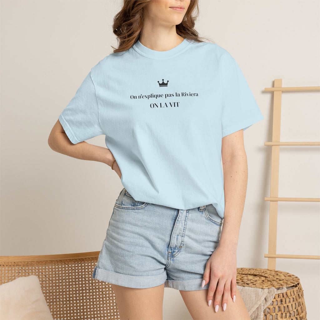 T-shirt Riviera Minimaliste – “On n’explique pas la Riviera, on la vit” | Cannes Edition | Out of Play